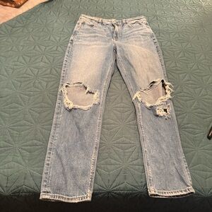 American Eagle Women's Mom Jeans Size 8